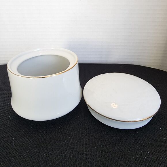 Lynn's Fine China Sugar Bowl with Lid Jewel Palace Pattern Discontinued Vintage - Picture 7 of 9